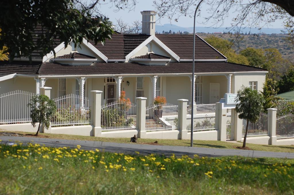 Glencoe Guest House King William's Town Exterior photo